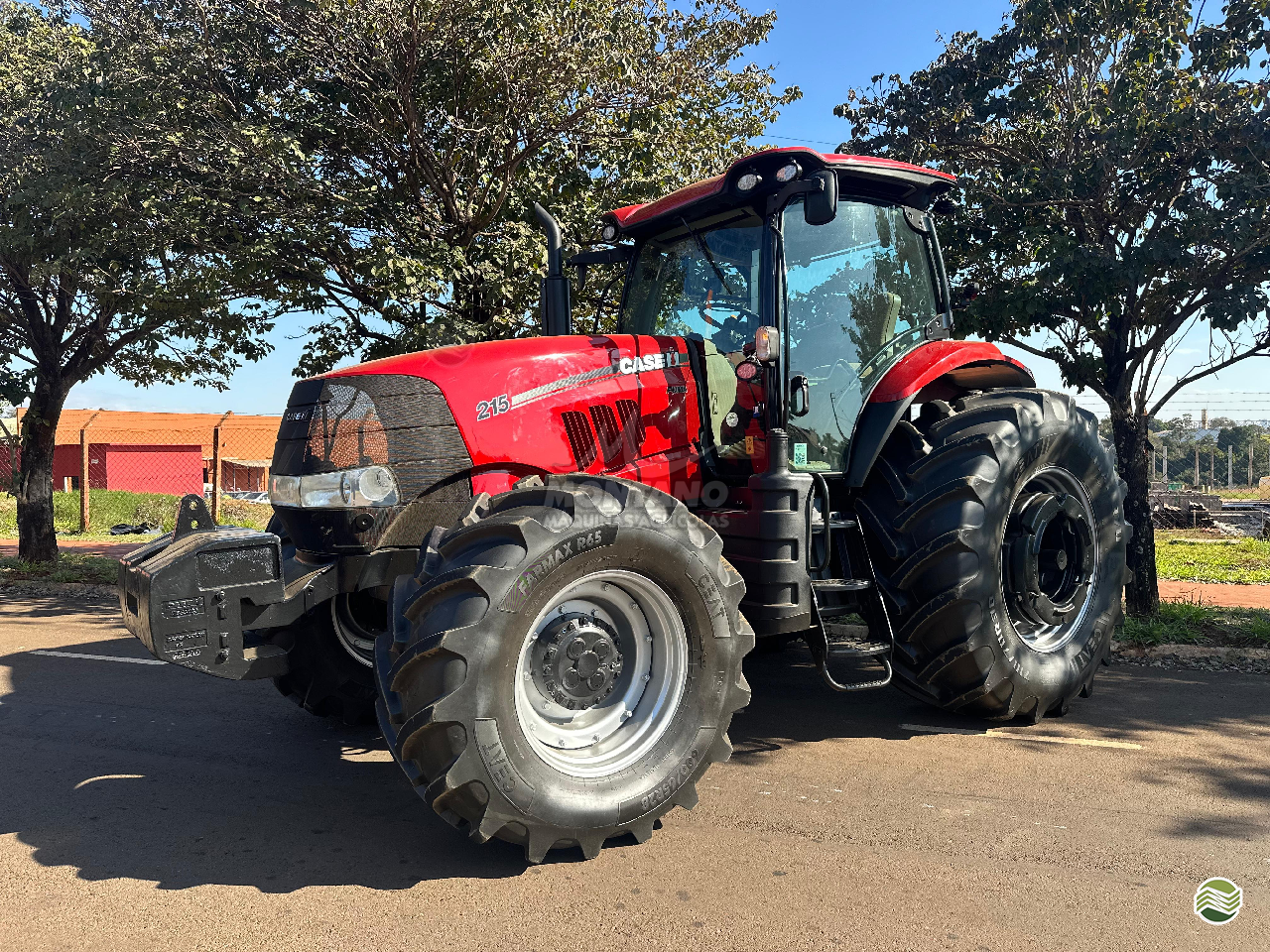 TRATOR CASE PUMA 215 Tração 4x4 Montano Máquinas Agrícolas LAGOA VERMELHA RIO GRANDE DO SUL RS
